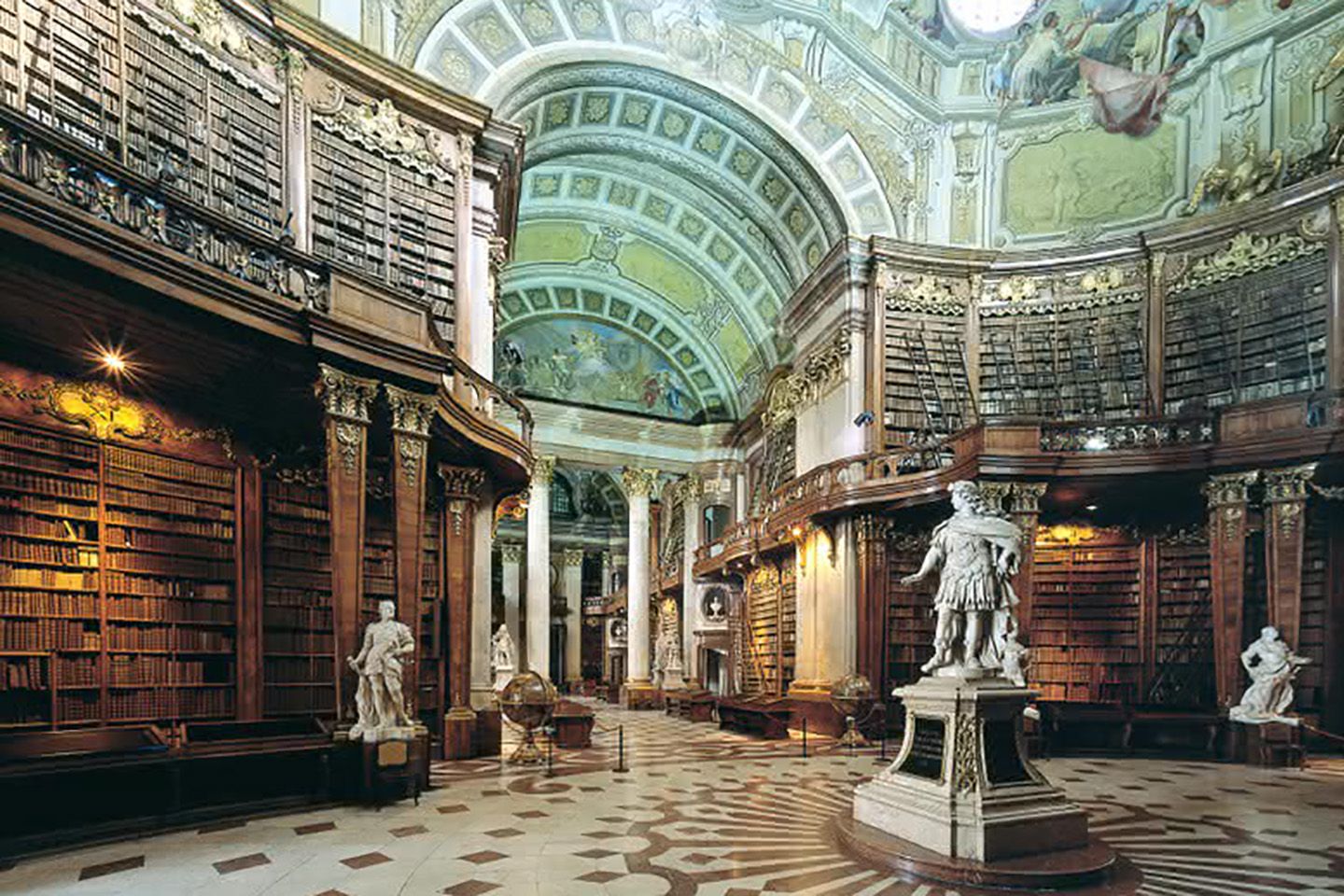 Vienna - Downtown and Imperial Palace_Copyright_Hejduk-Österreichische Nationalbibliothek (4)